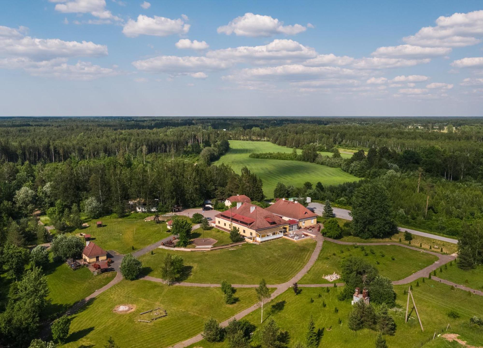 Ruunawere Hotel Nõmmealuse Kültér fotó