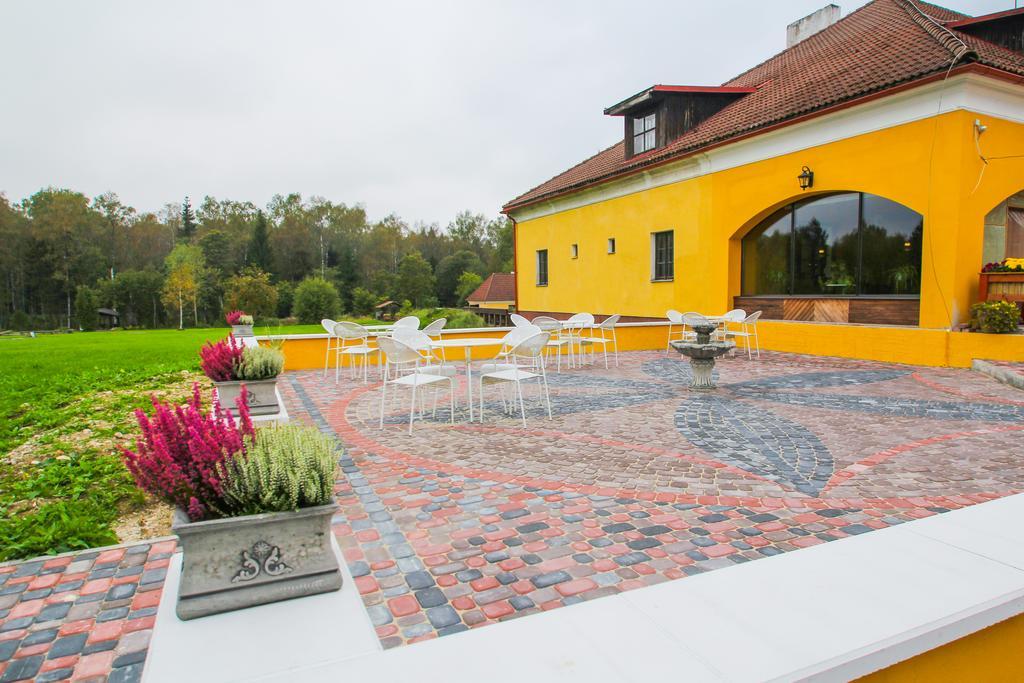 Ruunawere Hotel Nõmmealuse Kültér fotó